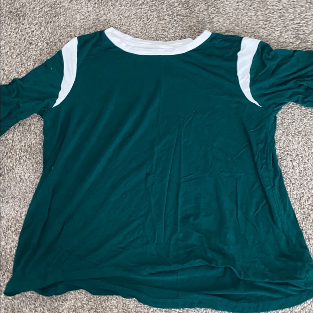 Set of 4 shirts